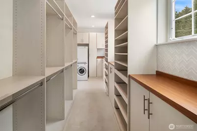 3828 W Lake Sammamish Parkway SE, Bellevue, WA 98008 - Photo 19