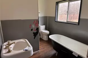 310 Butte Creek Rd, Raymond, WA 98577 - Photo 13