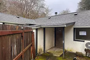 310 Butte Creek Rd, Raymond, WA 98577 - Photo 3