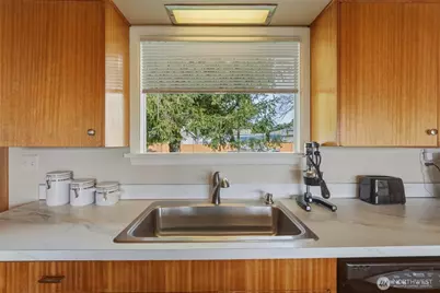 950 SE 12th Street, College Place, WA 99324 - Photo 13