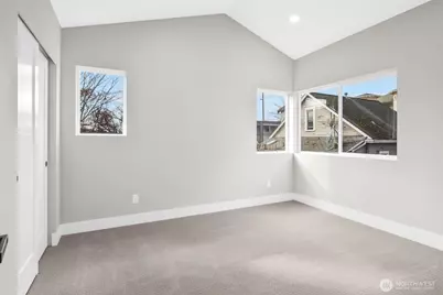 503 NE 42nd Street, Seattle, WA 98105 - Photo 13