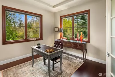 1018 E Lake Sammamish Parkway SE, Sammamish, WA 98075 - Photo 15