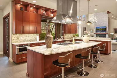 1018 E Lake Sammamish Parkway SE, Sammamish, WA 98075 - Photo 11