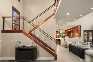 1018 E Lake Sammamish Pkwy SE, Sammamish, WA 98075 - Photo 7