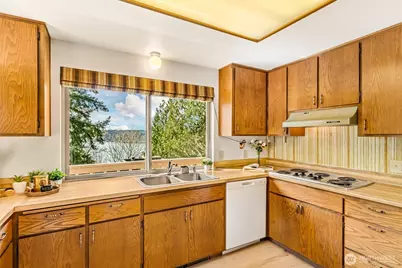 919 207th Avenue NE, Sammamish, WA 98074 - Photo 19