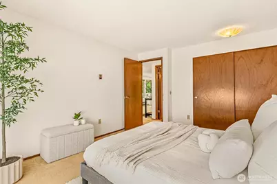 919 207th Avenue NE, Sammamish, WA 98074 - Photo 23