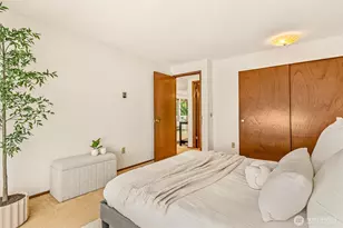 919 207th Ave NE, Sammamish, WA 98074 - Photo 23