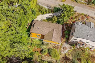 919 207th Ave NE, Sammamish, WA 98074 - Photo 35