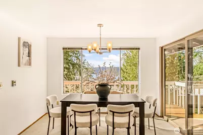 919 207th Avenue NE, Sammamish, WA 98074 - Photo 13