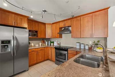 3212 81st Place SE #C301, Mercer Island, WA 98040 - Photo 11