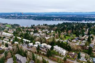 3212 81st Pl SE, Mercer Island, WA 98040 - Photo 3