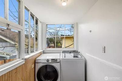 5812 46th Avenue S, Seattle, WA 98118 - Photo 31