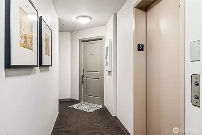 321 E Thomas Street #303, Seattle, WA 98102 - Photo 23