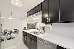 1279 149th Pl SE, Bellevue, WA 98007 - Photo 11