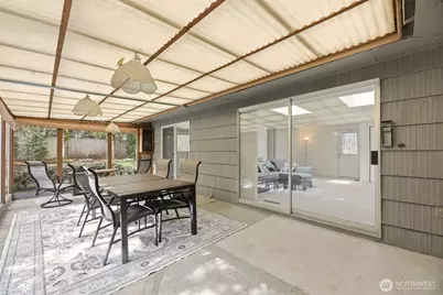 1279 149th Place SE, Bellevue, WA 98007 - Photo 33