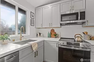 917 Ryan Ct, Snohomish, WA 98290 - Photo 11