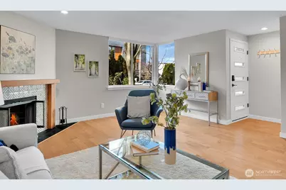 2350 10th Avenue E #111, Seattle, WA 98102 - Photo 7