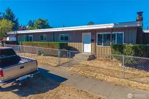 1561 S 35th St, Tacoma, WA 98418 - Photo 9