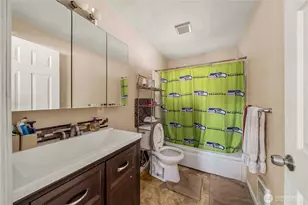 1561 S 35th St, Tacoma, WA 98418 - Photo 17