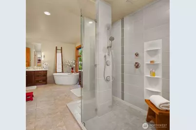 11303 S Dogwood Lane, Woodway, WA 98020 - Photo 19