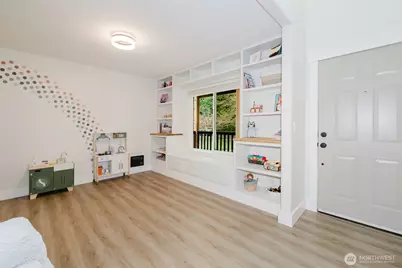 2000 Martin Avenue E, Port Orchard, WA 98366 - Photo 3