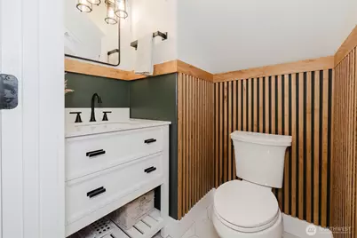 2000 Martin Avenue E, Port Orchard, WA 98366 - Photo 19