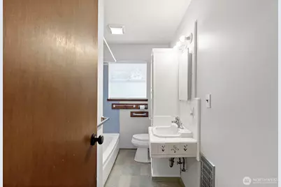 1105 21st Street SW, Puyallup, WA 98371 - Photo 17