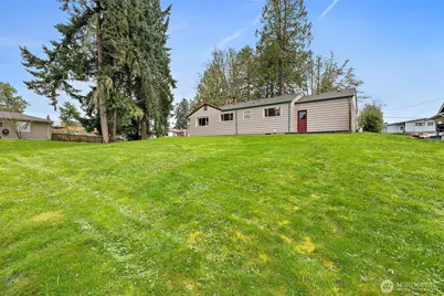 1105 21st Street SW, Puyallup, WA 98371 - Photo 29