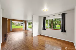 1105 21st St SW, Puyallup, WA 98371 - Photo 5