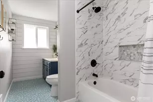 664 Limestone Ln, Oak Harbor, WA 98277 - Photo 17