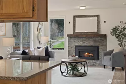 24908 Lake Wilderness Country Club Drive SE, Maple Valley, WA 98038 - Photo 15