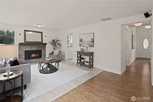 24908 Lake Wilderness Country Club Dr SE, Maple Valley, WA 98038 - Photo 17