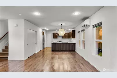 4233 S Lucile Street, Seattle, WA 98118 - Photo 13