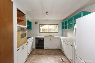 183 Tac-Dale Dr, Port Angeles, WA 98363 - Photo 7