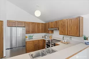 124 93rd St SE, Everett, WA 98208 - Photo 9