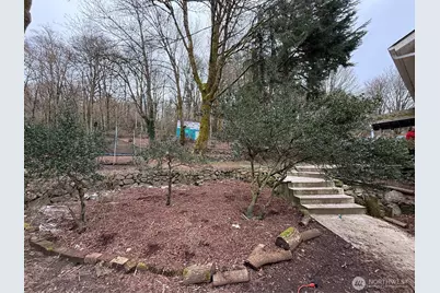 14861 Olympic Drive SE, Port Orchard, WA 98367 - Photo 27