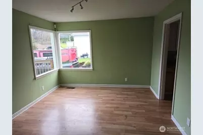 1523 Bloomington Avenue, Bremerton, WA 98312 - Photo 17