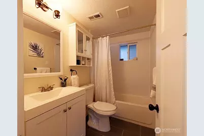 23004 52nd Avenue W, Mountlake Terrace, WA 98043 - Photo 9