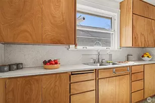 7220 4th Ave NW, Seattle, WA 98117 - Photo 9