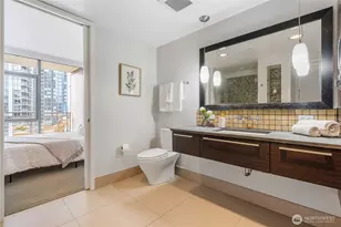 820 Blanchard St, Seattle, WA 98121 - Photo 17