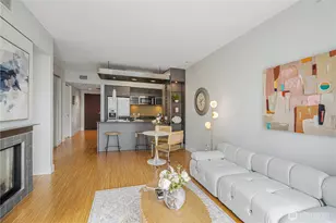 820 Blanchard St, Seattle, WA 98121 - Photo 11