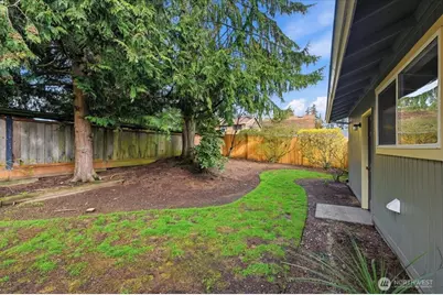 1329 N 183rd Street, Shoreline, WA 98133 - Photo 37