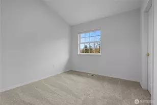 5801 51st Ave Ct E, Tacoma, WA 98443 - Photo 23