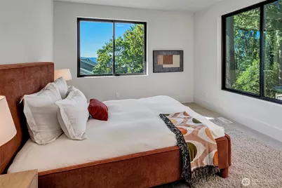 6950 SE Maker Street, Mercer Island, WA 98040 - Photo 27