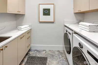 6950 SE Maker Street, Mercer Island, WA 98040 - Photo 29