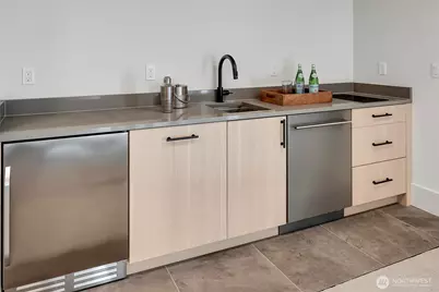 6950 SE Maker Street, Mercer Island, WA 98040 - Photo 31