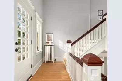 1212 21st Avenue E, Seattle, WA 98112 - Photo 19