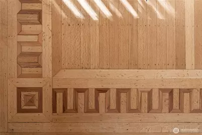 1212 21st Avenue E, Seattle, WA 98112 - Photo 9