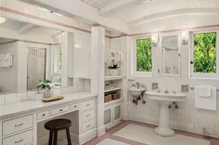 1212 21st Ave E, Seattle, WA 98112 - Photo 21