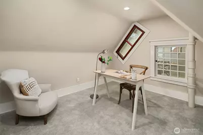 1212 21st Avenue E, Seattle, WA 98112 - Photo 33